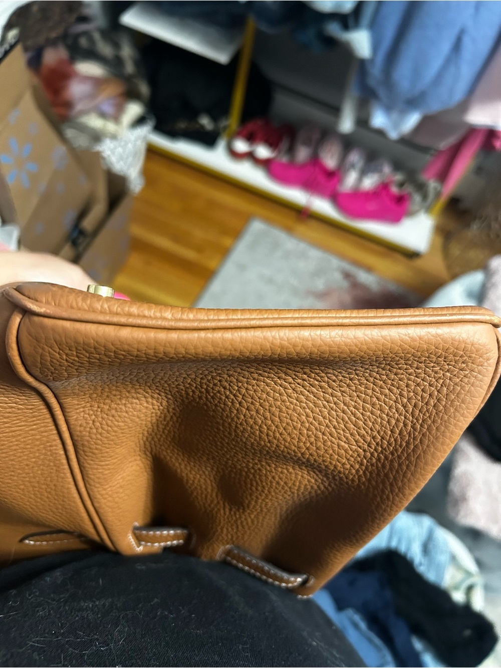 Classic Leather Tote Bag in Cognac with Gold Hardware - Picture 12 of 13